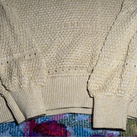 V-neck sweater - Picture 3 of 4